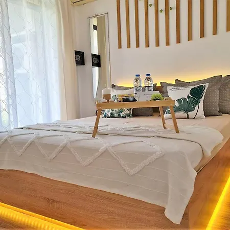 Little Treasure By The Sea